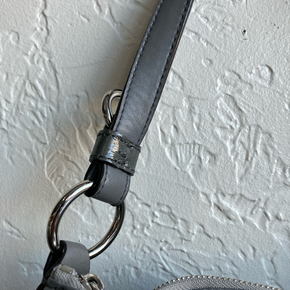 Y2K Coach Silver Gray Metallic Shoulder Bag - Picture 4 of 8